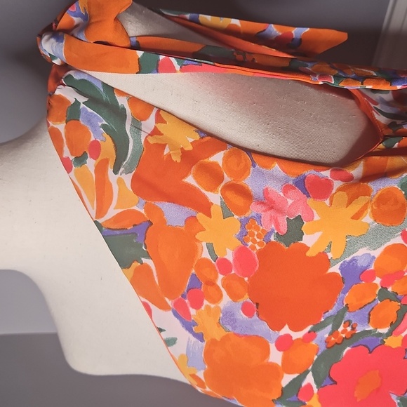 Pink Lily Vibrant Floral One-Shoulder Mini Dress - Picture 4 of 9